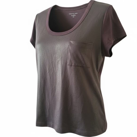 Calvin Klein Tops - NWT Calvin Klein T-Shirt